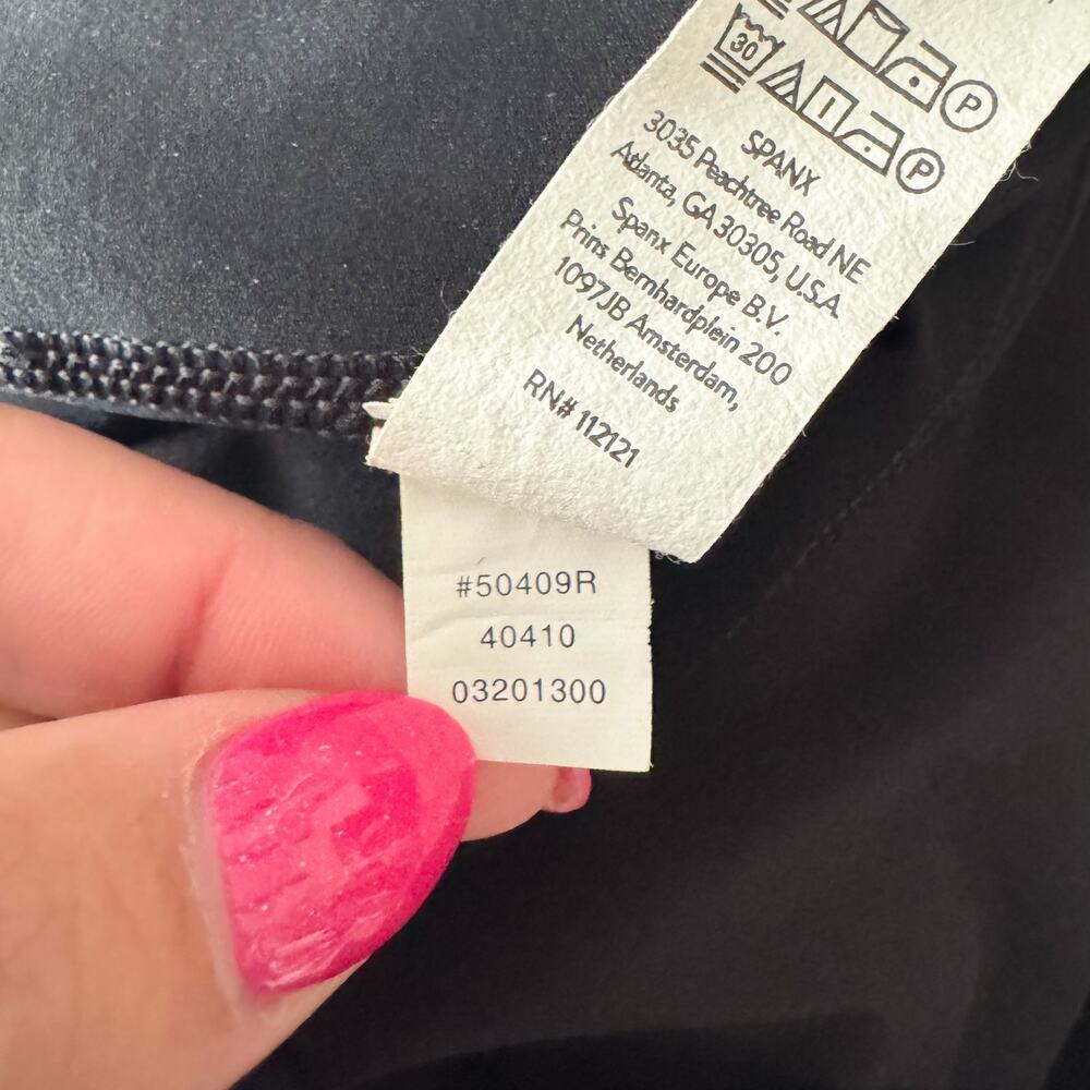 SPANX Black Pleated-Hem Sleeveless Tank Dress - Picture 8 of 11